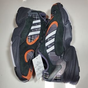 Adidas Yung-1 Plaid EF3967 men size 7 and 8